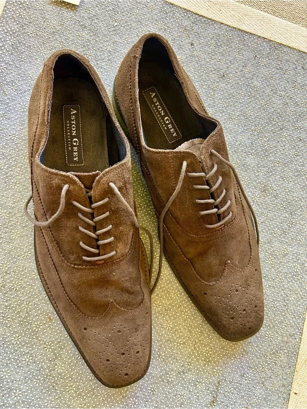 Aston Grey Collection Men’s Dress Shoes – Size 11 (Brown Suede)